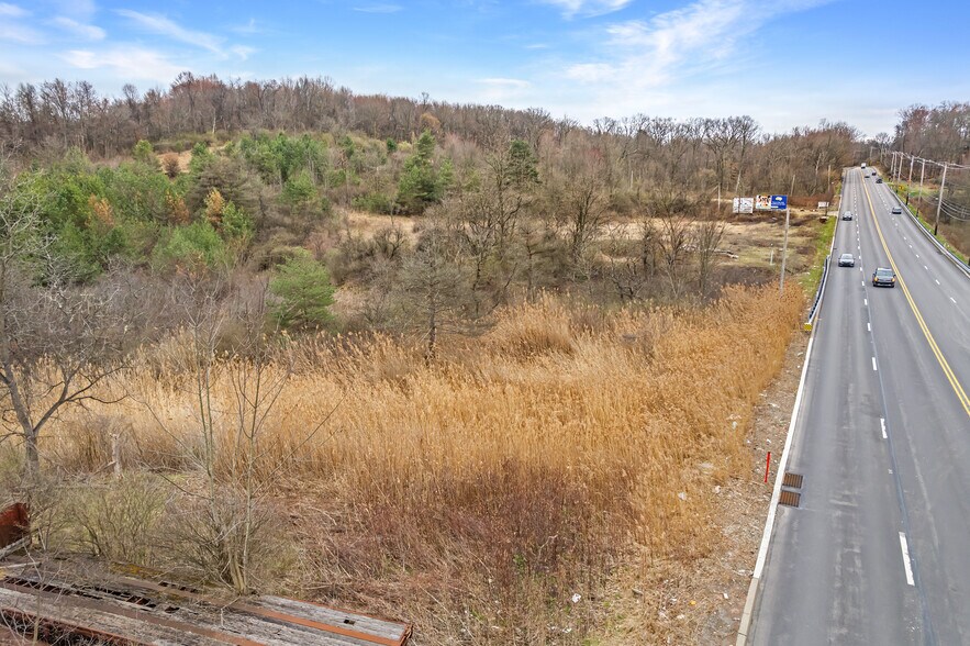 More Photos Of 6162 William Flynn Hwy, Gibsonia Land For Sale
