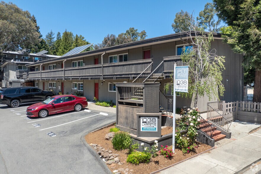 More Photos Of 1038 2nd St, Lafayette Apartments For Lease