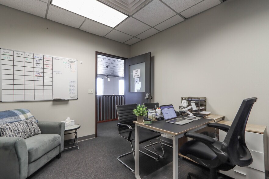 More Photos Of 1740 Park Ave, Plover Storefront Retail Office For Sale