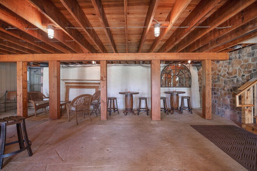 More Photos Of 1902 Jefferson Pike, Brunswick Lodge Meeting Hall For Lease