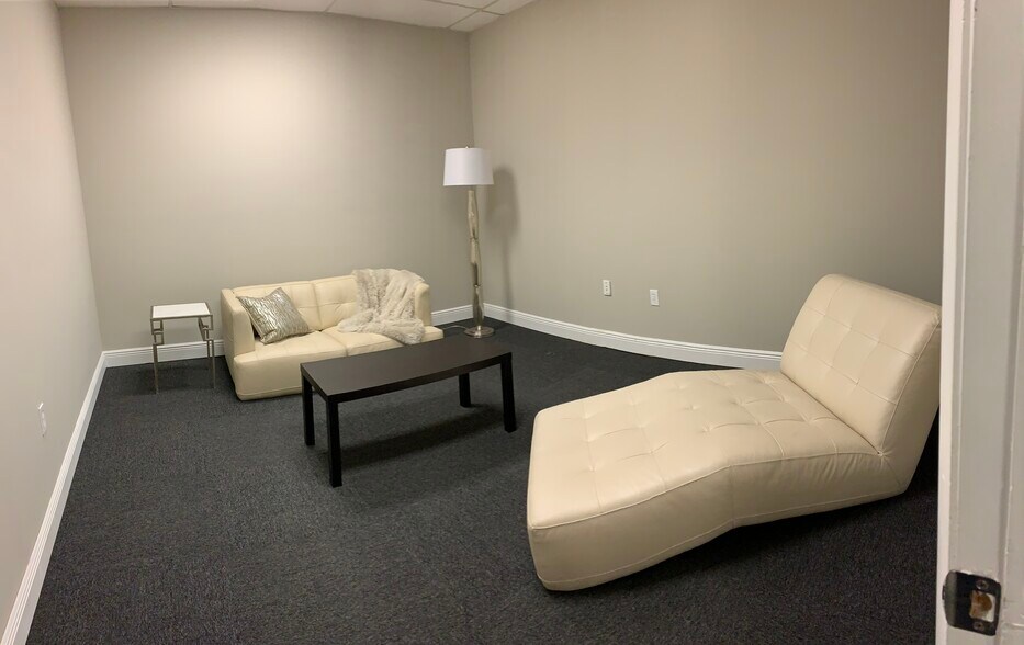 More Photos Of 2801 NW 74th Ave, Miami Medical For Lease