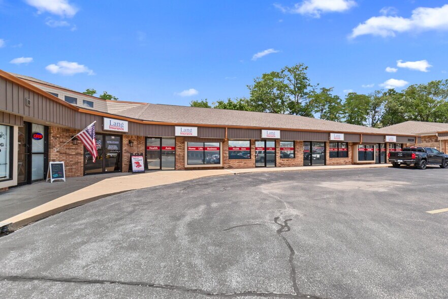 More Photos Of 3910 S Old Highway 94, Saint Charles Unknown For Lease