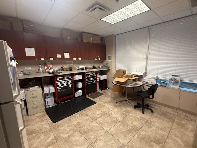 More Photos Of 6150 Metrowest Blvd, Orlando Medical For Lease