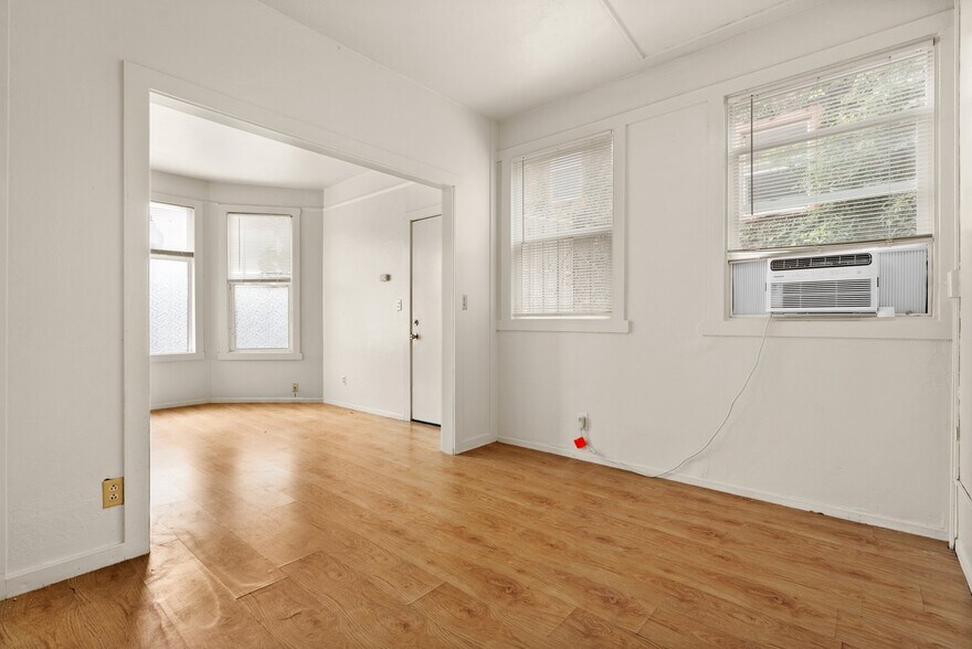 More Photos Of 2930-2932 Adeline St, Berkeley Apartments For Sale