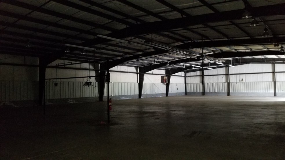 More Photos Of 3146 Grants Mill Rd W, Wallace Warehouse For Sale