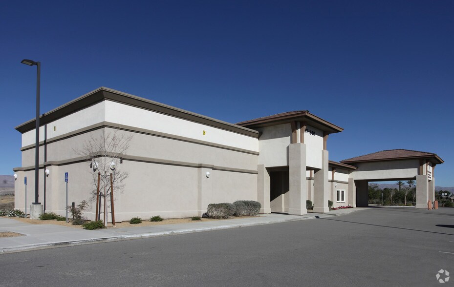 More Photos Of 77840 Flora Rd, Palm Desert Medical For Sale