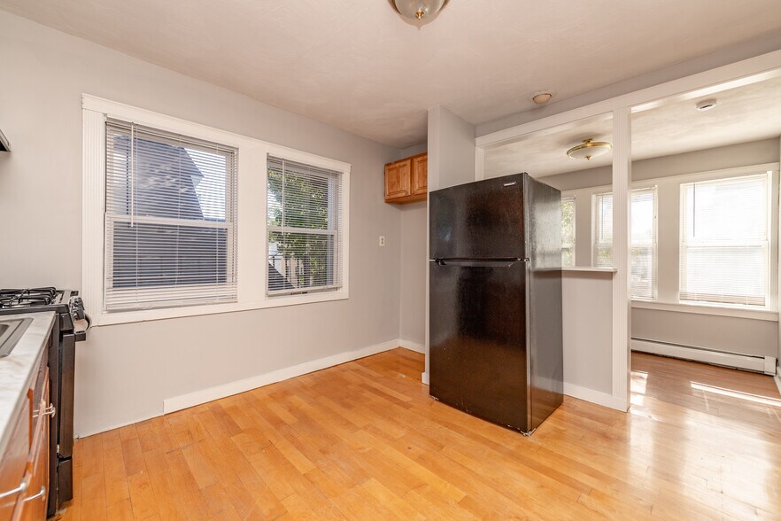 More Photos Of 35 Bradshaw St, Dorchester Apartments For Sale