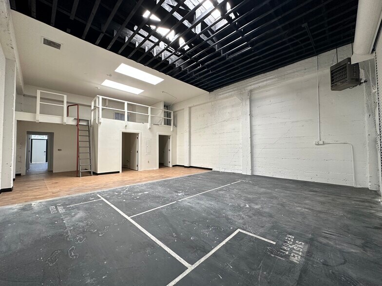 More Photos Of 122 9th St, San Francisco Loft Creative Space For Lease