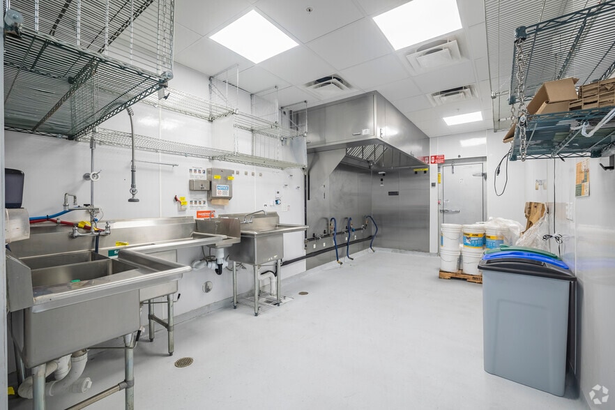 More Photos Of 1025 A St, Hayward Restaurant For Lease