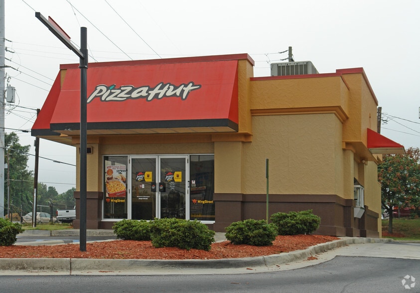 More Photos Of 4906 Covington Hwy, Decatur Restaurant For Lease