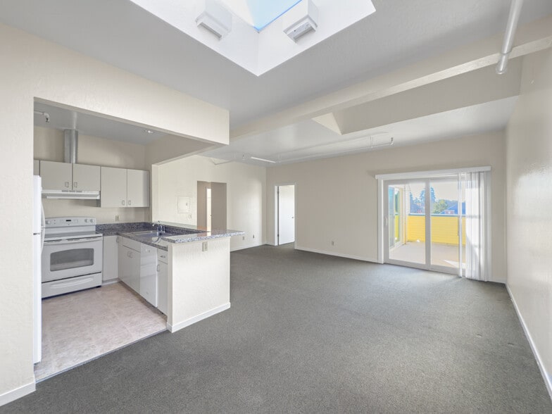 More Photos Of 2974-2980 College Ave, Berkeley Apartments For Lease