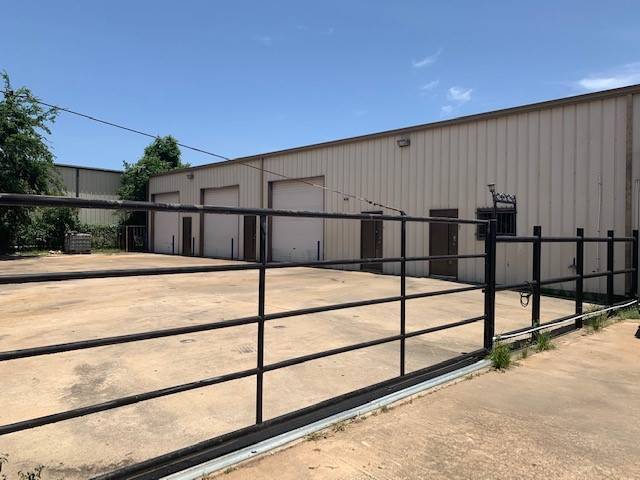 More Photos Of 7012 Belgold St, Houston Warehouse For Lease