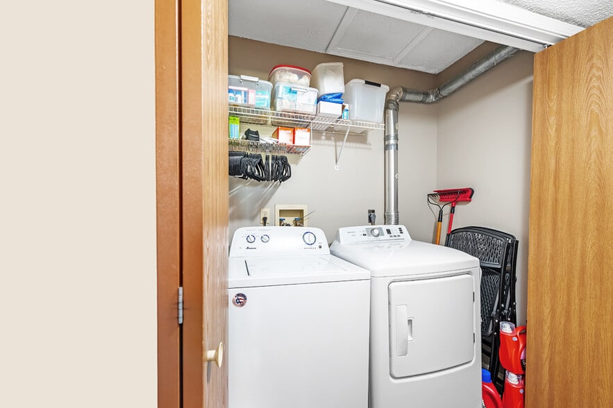 More Photos Of 2302 Village Dr, Saint Joseph Apartments For Sale