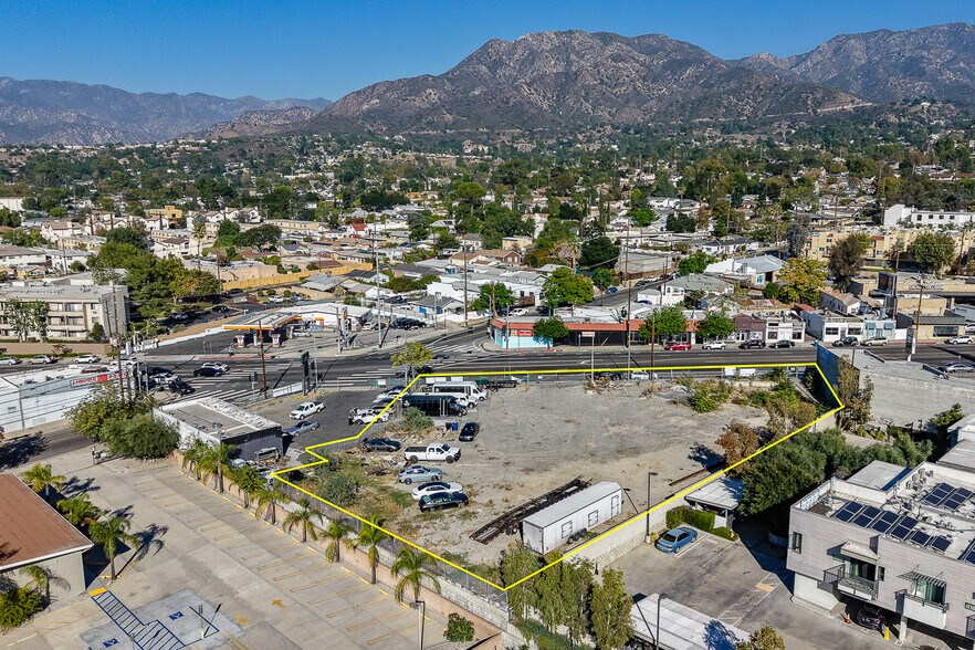 More Photos Of 7636 Foothill Blvd, Tujunga Land For Lease