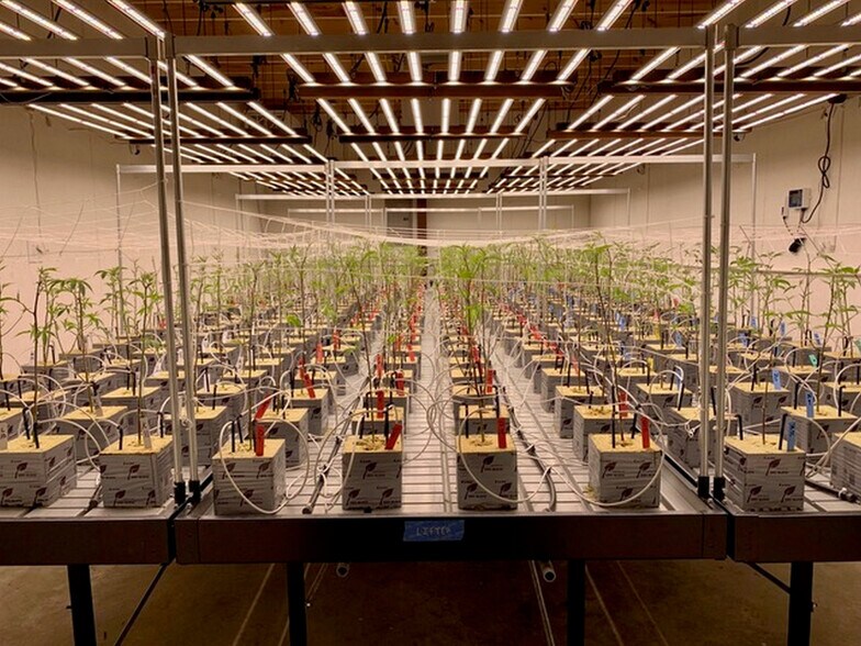 More Photos Of 80 Allegiance ln, Waynesville Warehouse For Lease