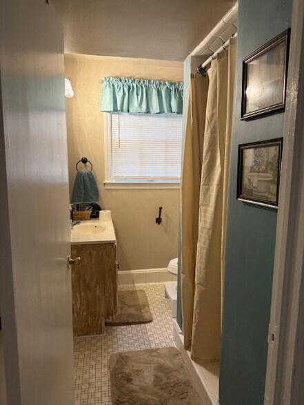 More Photos Of 422 Lafayette St Ne, Decatur Multifamily For Sale