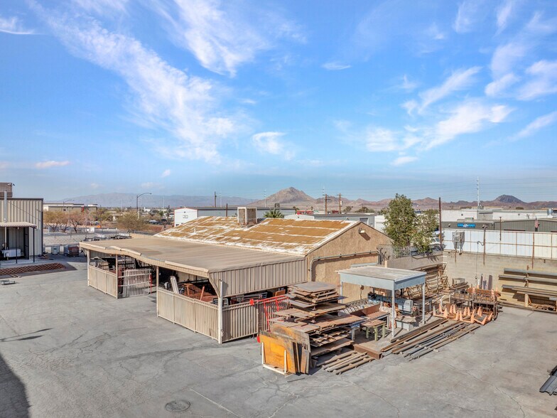 More Photos Of 1425 Athol Ave, Henderson Manufacturing For Sale