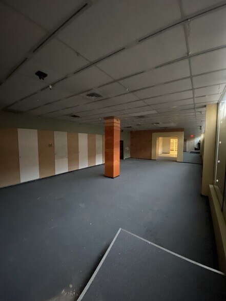 More Photos Of 911-917 W 1st Ave, Spokane Office For Sale