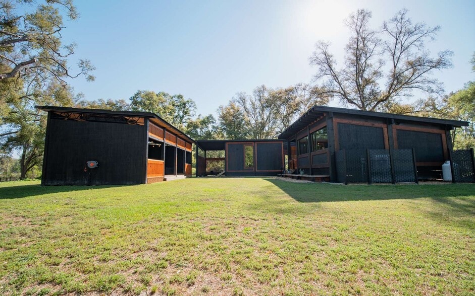 Primary Photo Of 13951 160th Ter, Mc Alpin Lodge Meeting Hall For Sale