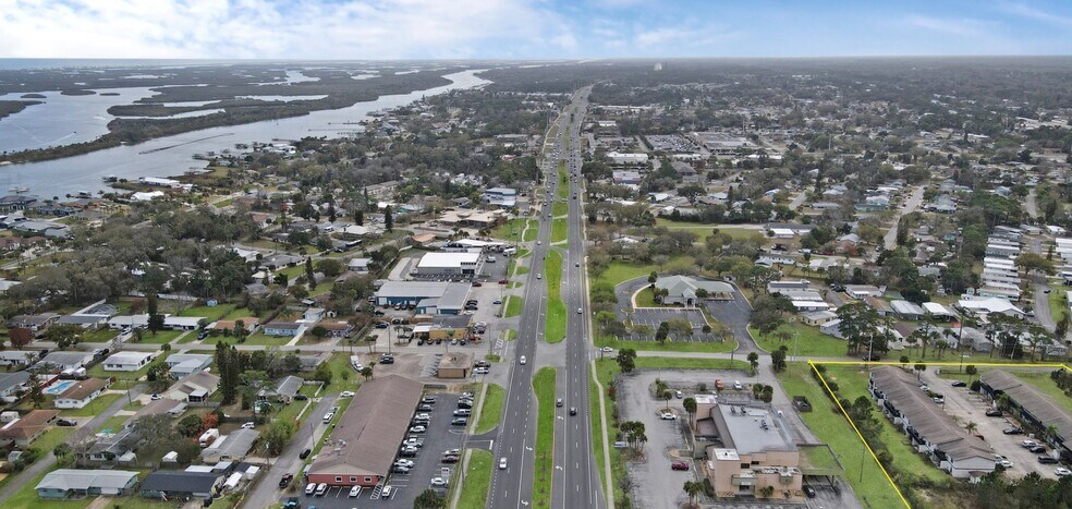 More Photos Of 121 Marion Ave, Edgewater Apartments For Sale