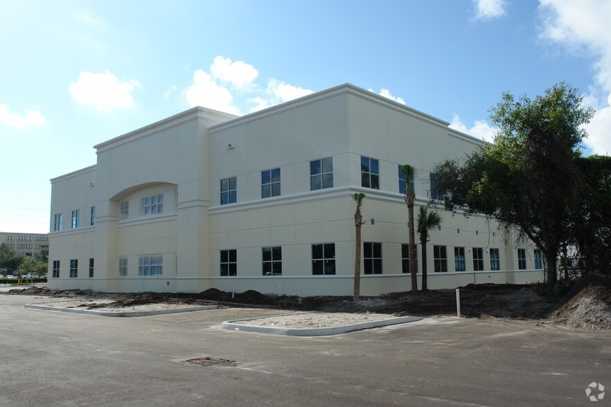 More Photos Of 2402 Frist Blvd, Fort Pierce Medical For Sale