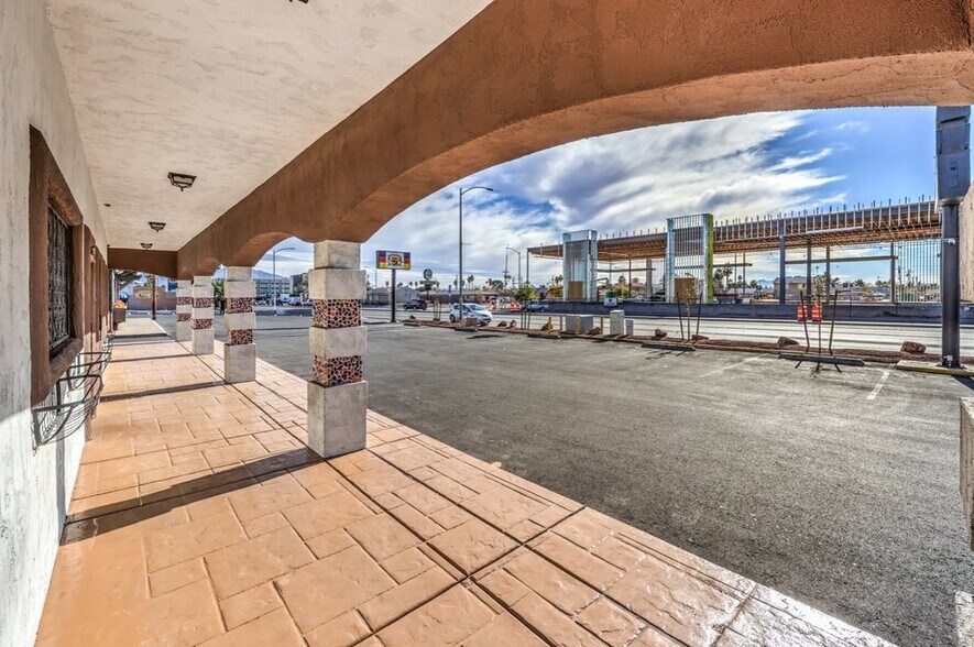 More Photos Of 1108 E Lake Mead Blvd, North Las Vegas Restaurant For Lease