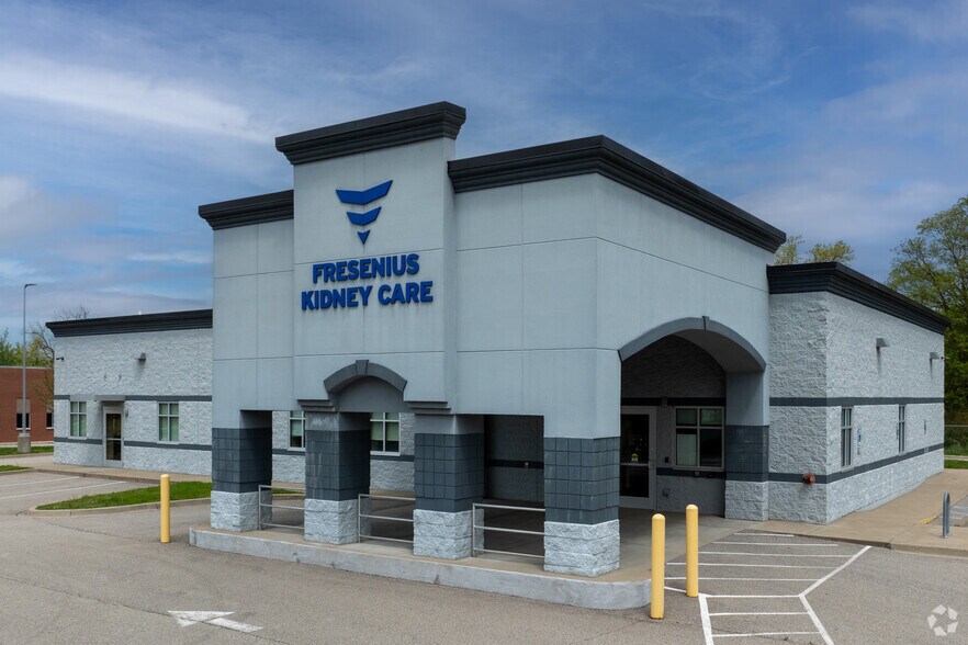 More Photos Of 1715 Gagel Ave, Louisville Office For Sale