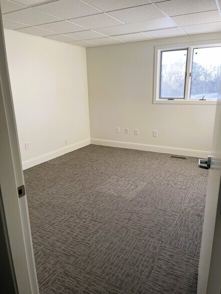 More Photos Of 2843 S County Trl, East Greenwich Coworking Space