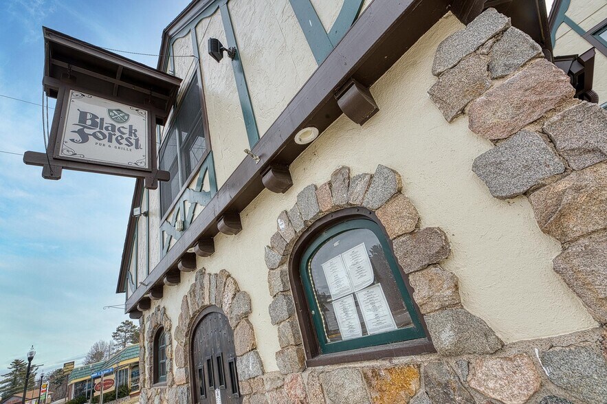 More Photos Of 1765 Superior St, Three Lakes General Retail For Sale