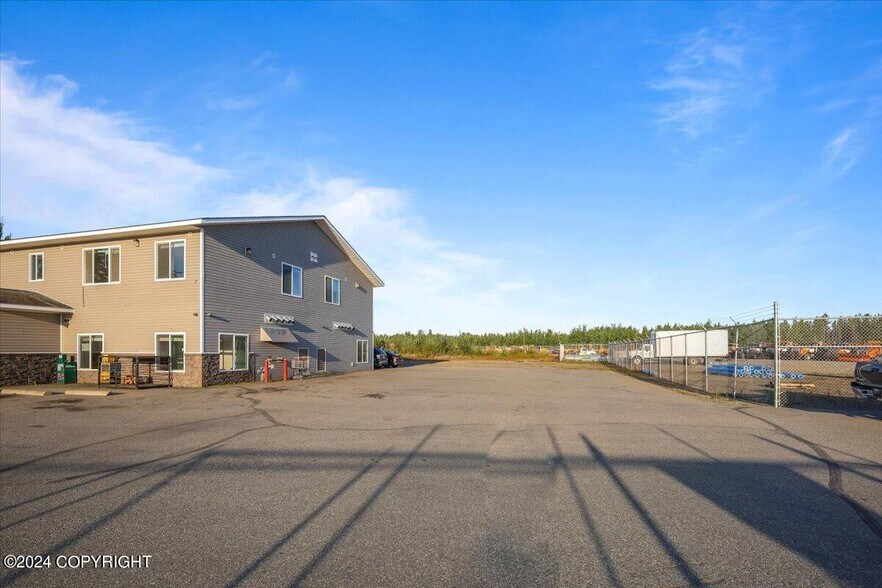 More Photos Of 3462 Big Lake Rd, Big Lake General Retail For Sale