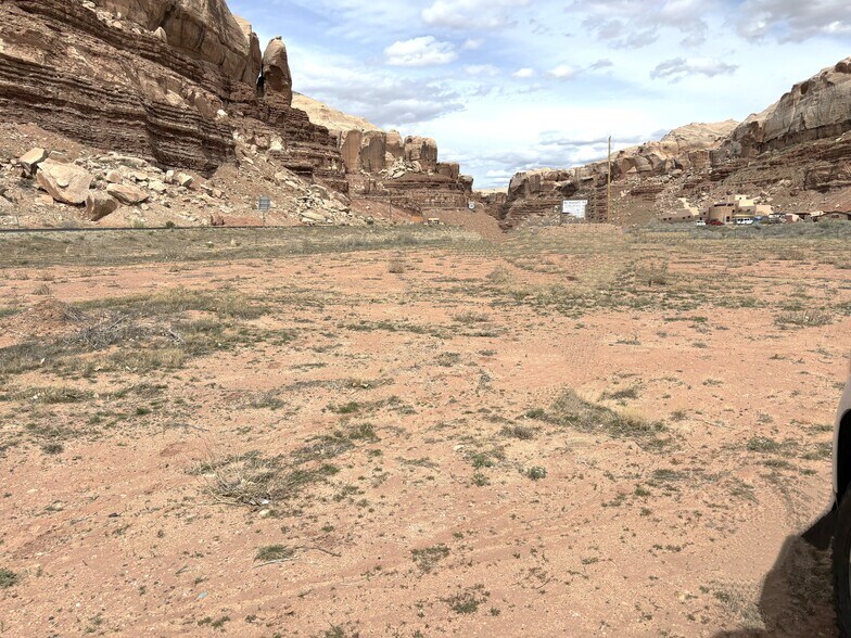 More Photos Of 160 Mission rd, Bluff Land For Sale