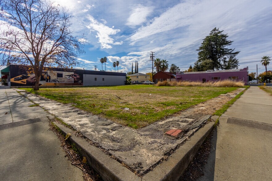 More Photos Of 9850 Broadway, Live Oak Land For Sale