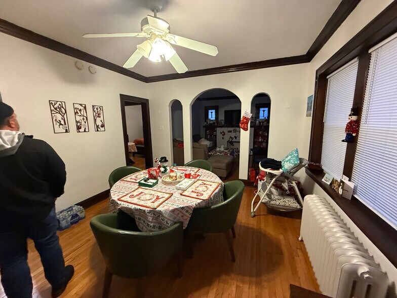 More Photos Of 3100 N LeClaire Ave, Chicago Apartments For Sale