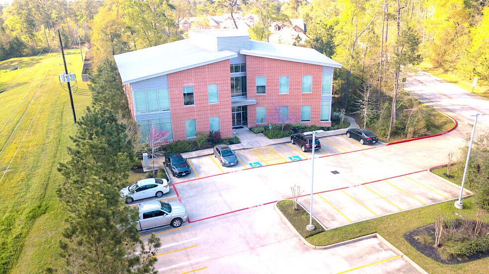More Photos Of 8350 Ashlane Way, The Woodlands Medical For Lease