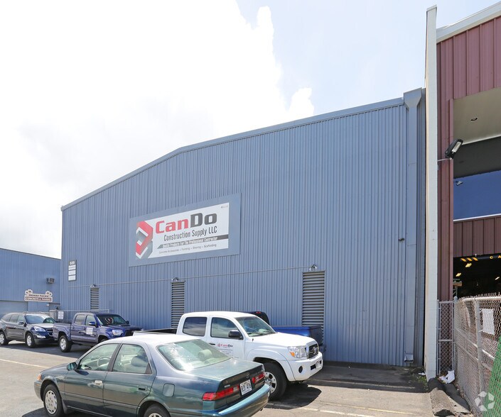 More Photos Of 689 Kakoi St, Honolulu Warehouse For Lease