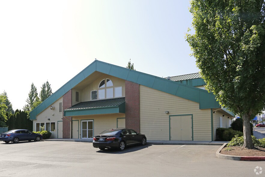 More Photos Of 12306 SE Mill Plain Blvd, Vancouver Office For Lease