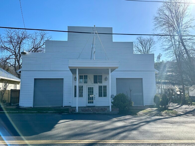 More Photos Of 18729 Carter St, Tuolumne Flex For Sale