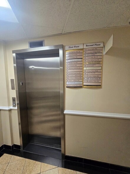 More Photos Of 92-29 Queens Blvd, Rego Park Apartments For Lease