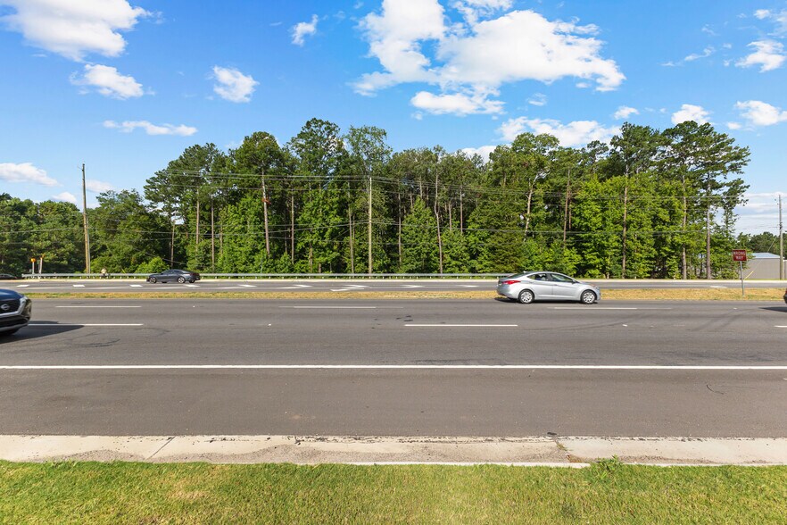 More Photos Of 10012 Tara Blvd, Jonesboro Land For Sale