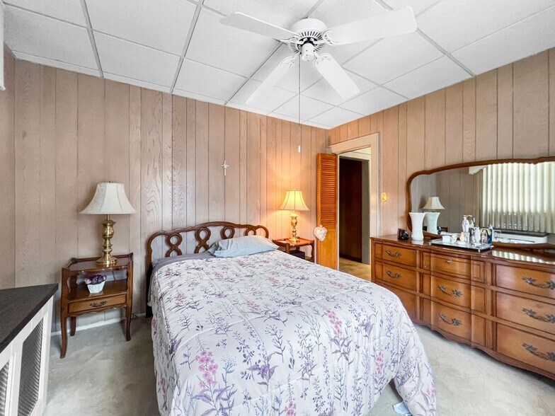 More Photos Of 700-702 N 7th St, Newark Apartments For Sale