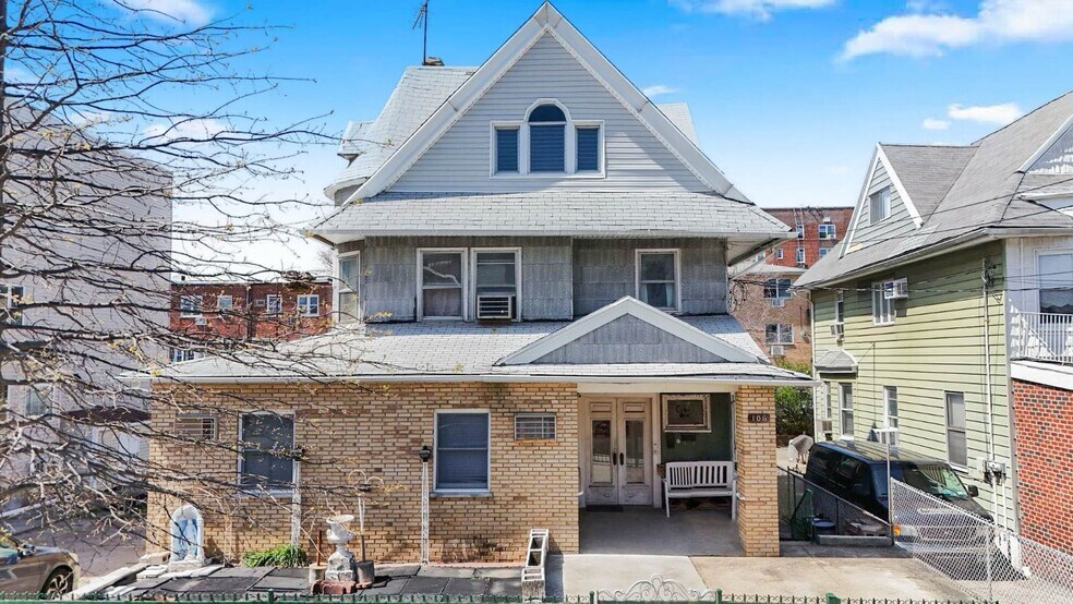 Primary Photo Of 106 Bay 34th St, Brooklyn Land For Sale