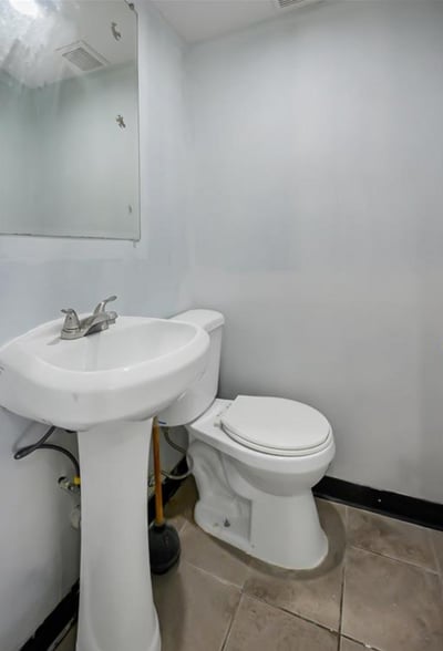 More Photos Of 704-706 E 183rd St, Bronx Office Residential For Sale