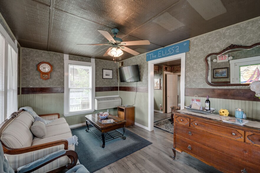 More Photos Of 706 Bradford Ave, Kemah Land For Sale