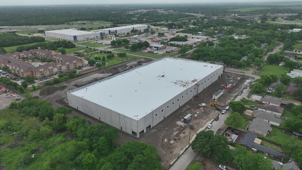 More Photos Of 11207 Ryliecrest Dr, Balch Springs Warehouse For Sale
