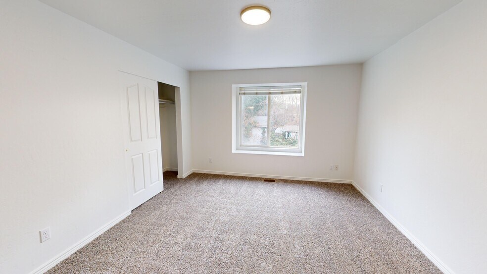 More Photos Of 1115-1145 N Main St, Bountiful Apartments For Sale