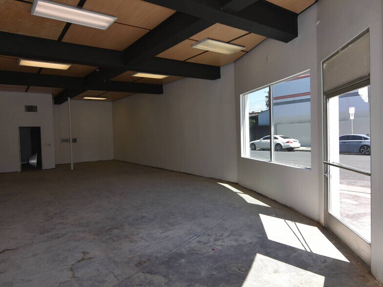 More Photos Of 2153-2173 W Washington Blvd, Los Angeles Storefront Retail Residential For Lease