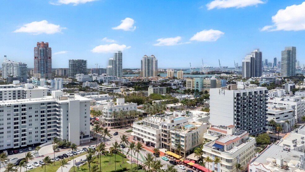 More Photos Of 524 Ocean Dr, Miami Beach Hotel For Sale