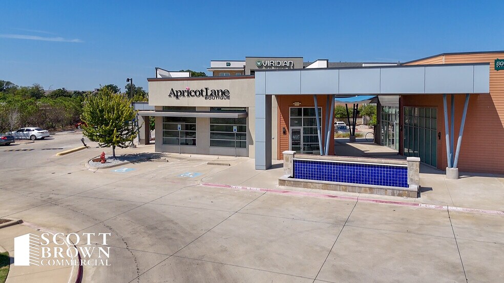 More Photos Of 500 Fort Worth Dr, Denton Storefront Retail Office For Lease