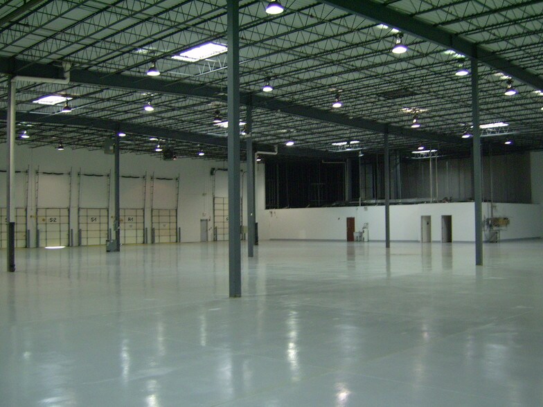 815845 Carol Ct, Carol Stream, IL 60188 Industrial For Lease