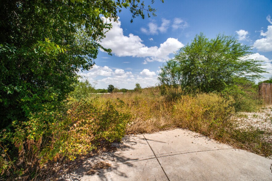 More Photos Of 226 Beethoven St, San Antonio Land For Sale